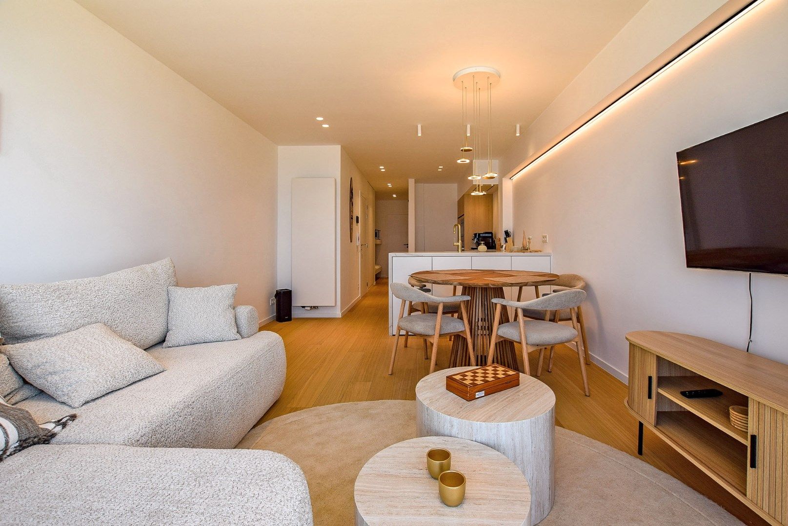 Totaal gerenoveerd appartement met FRONTAAL zeezicht te Koksijde -Bad.  foto 5