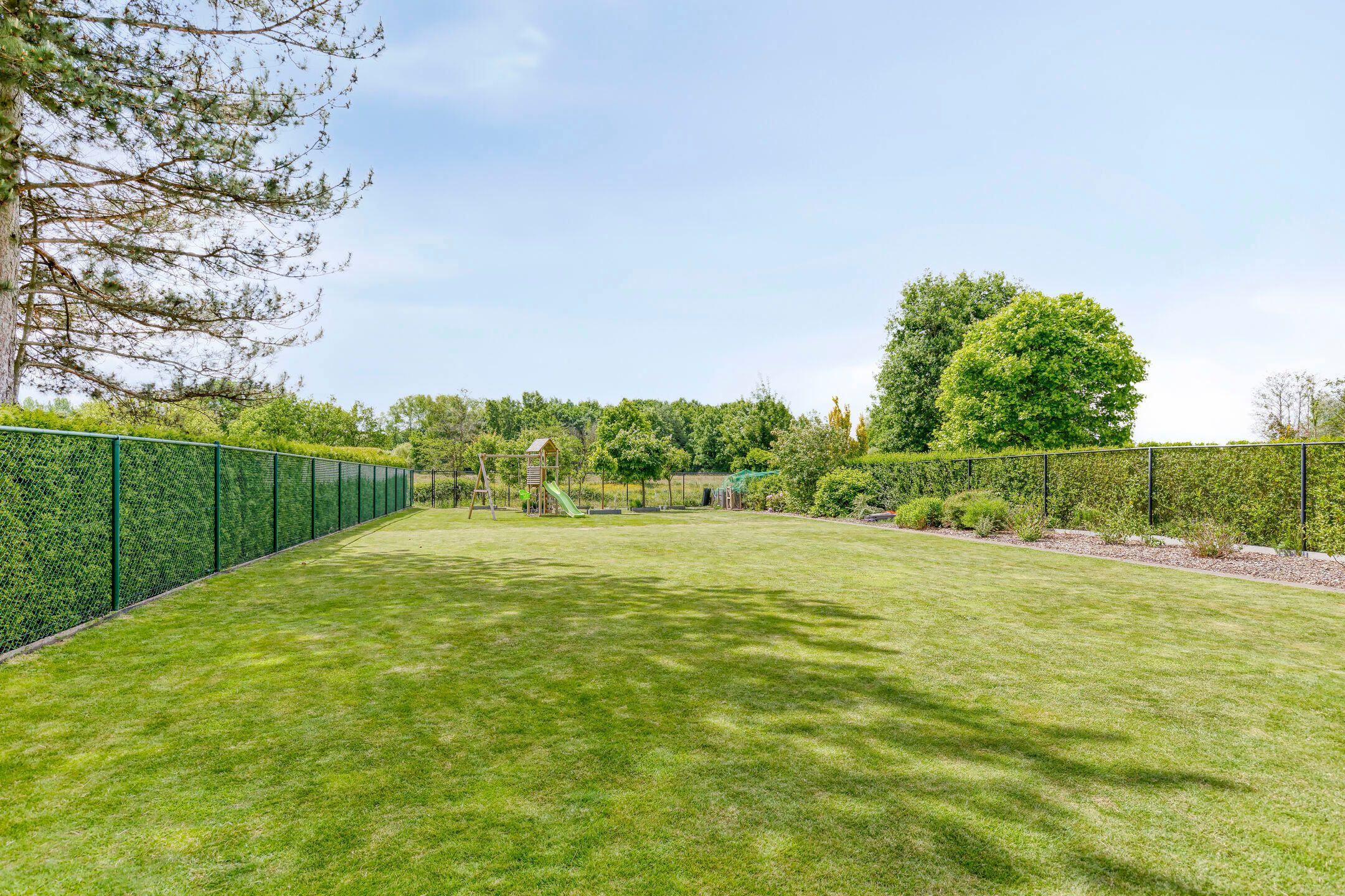 Perfect instapklare woning met 3 slaapkamers op 13 are foto 17