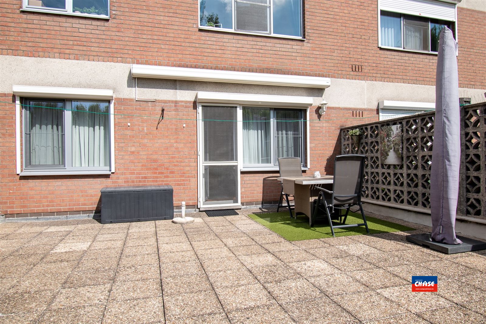 Gelijkvloersappartement met 2 slaapkamers, groot terras en autostaanplaats foto 13