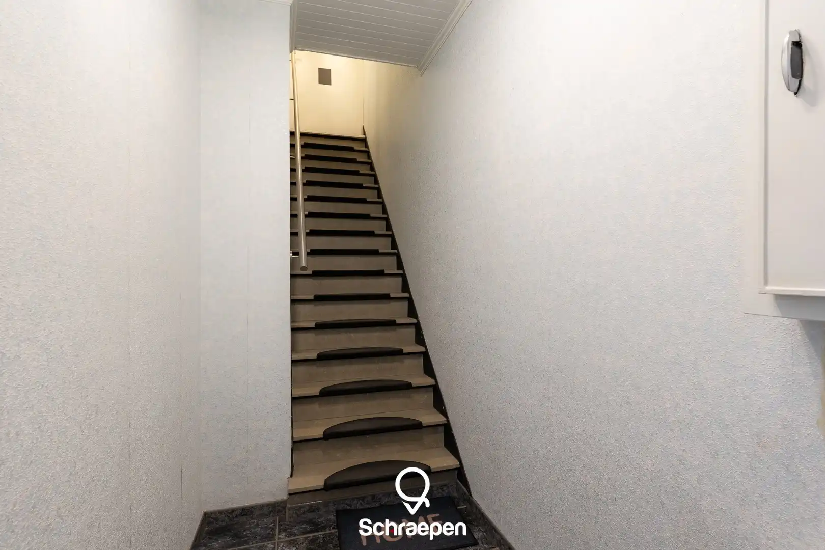 Appartement met 2 slpks en privé tuintje nabij Zonhoven-centrum! foto 5