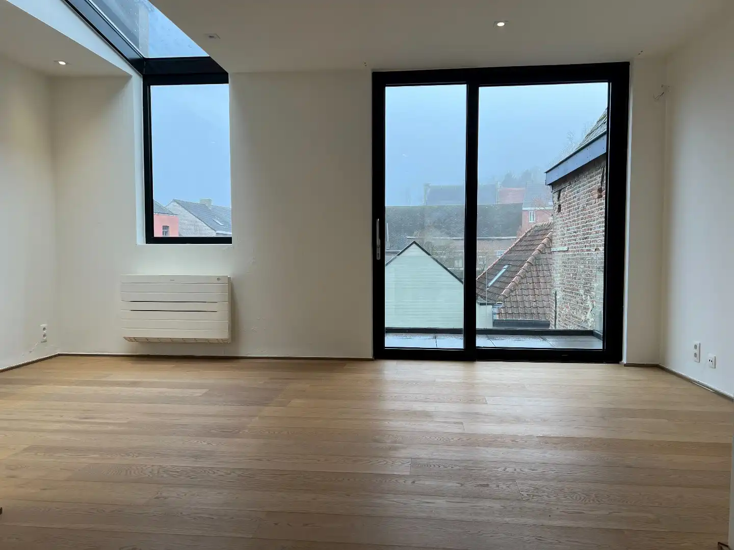 Ruim, modern Handelspand te huur in het centrum van Diest foto 18