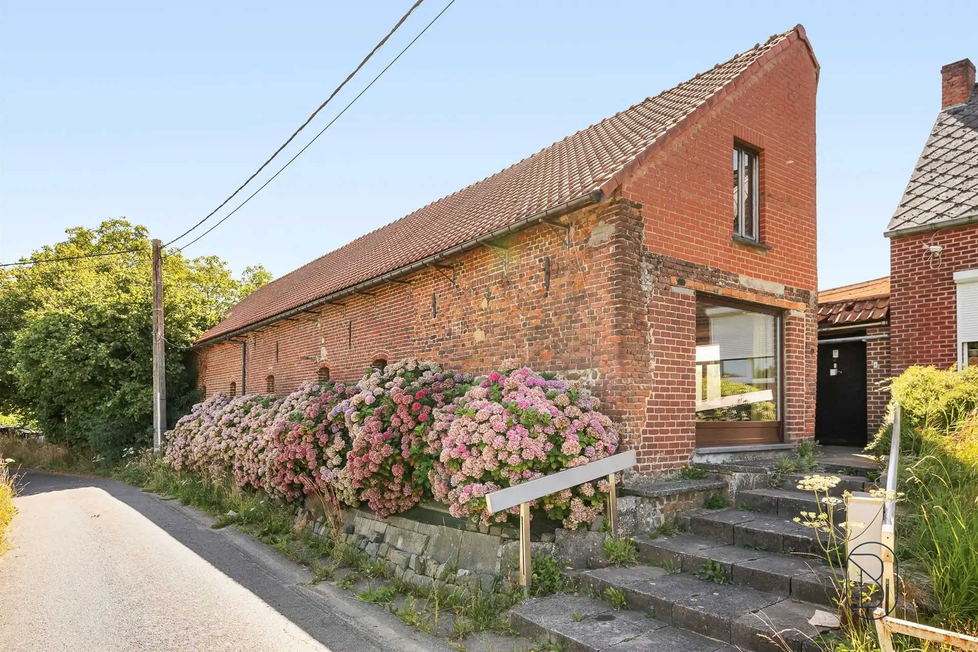 Hoofdfoto van de publicatie: Charmante te renoveren woning op 29 are
