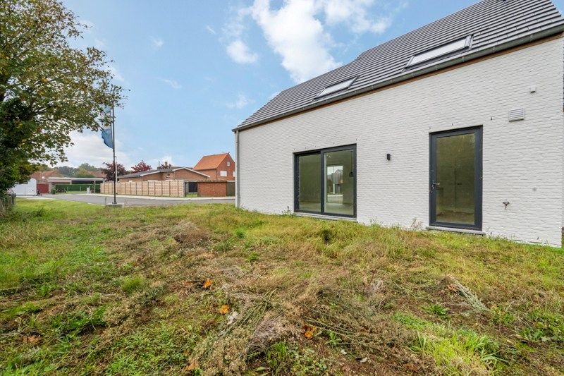 Rustig gelegen halfopen nieuwbouwwoning  foto 22
