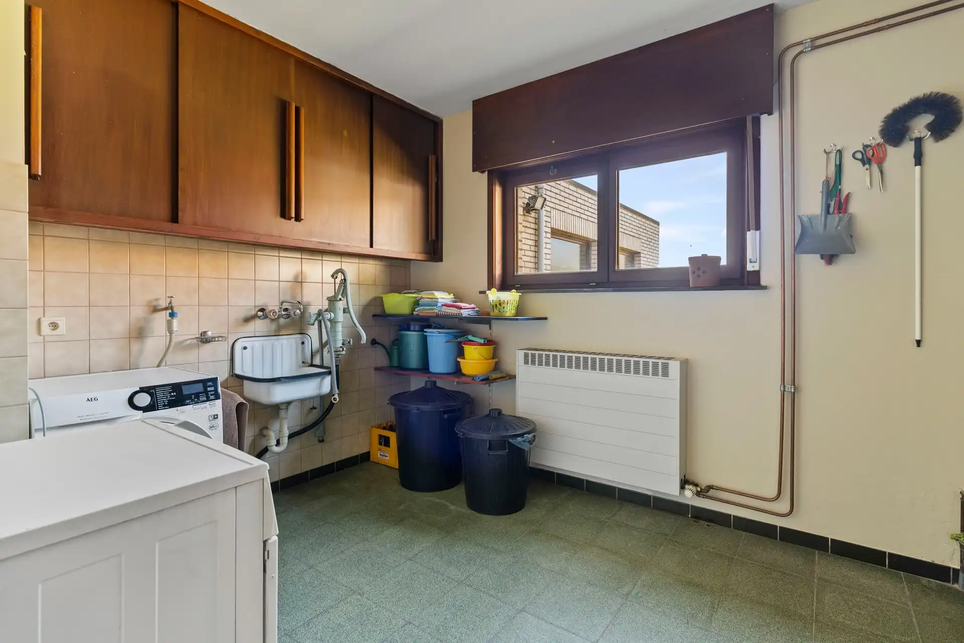 Zeer ruime bungalow met grote zolder, op een perceel van 520 m² met 2 garages, in een rustige straat nabij centrum Hamme foto 19