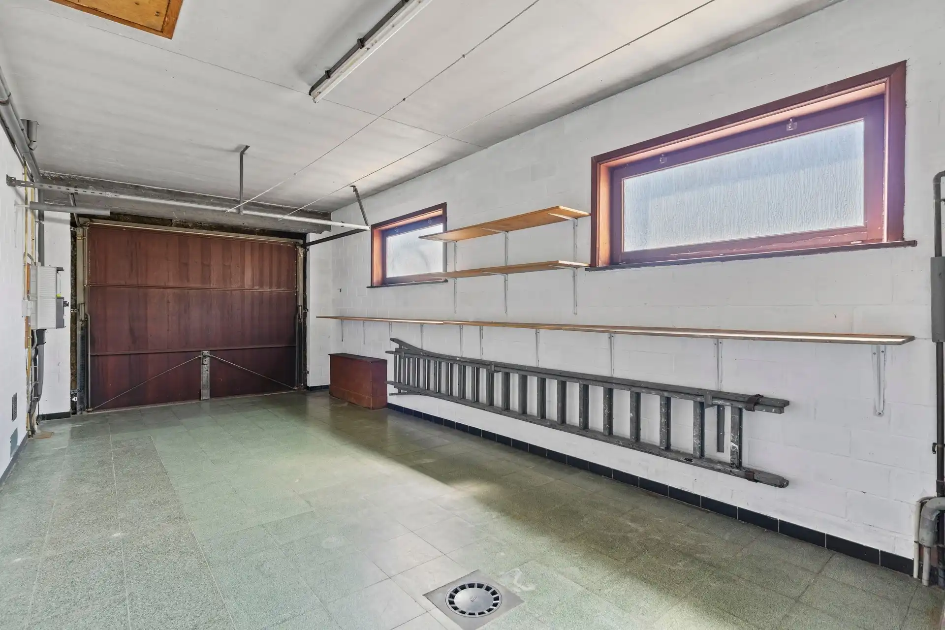 Zeer ruime bungalow met grote zolder, op een perceel van 520 m² met 2 garages, in een rustige straat nabij centrum Hamme foto 19