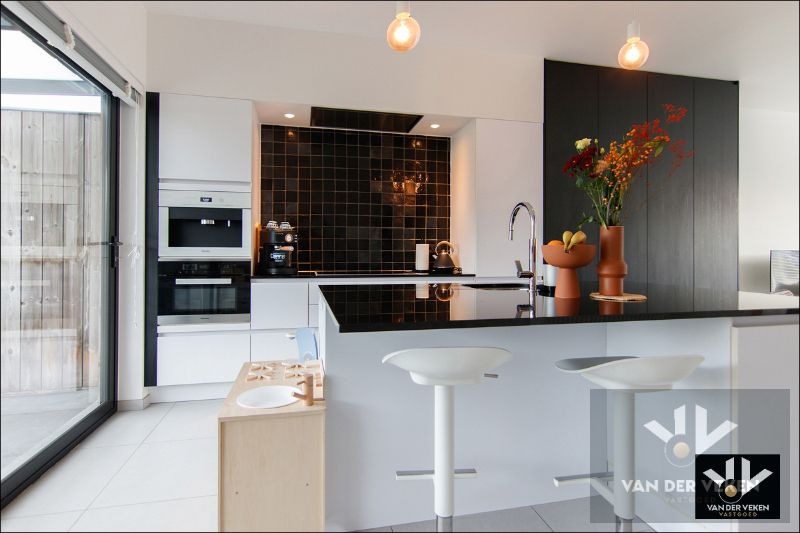 Instapklare, recente en energiezuinige woning met 3 slpk en volledig omheinde tuin foto 10