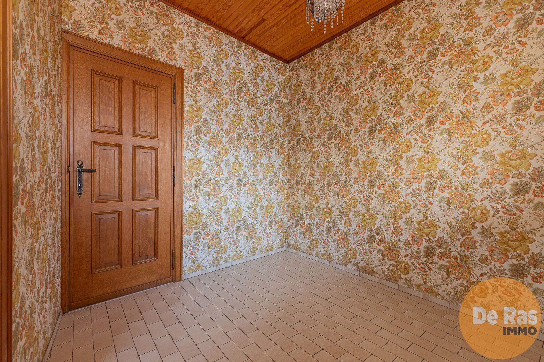 DENDERHOUTEM- Ruime 3-gevelwoning met 4 slpk, tuin en garage foto 6