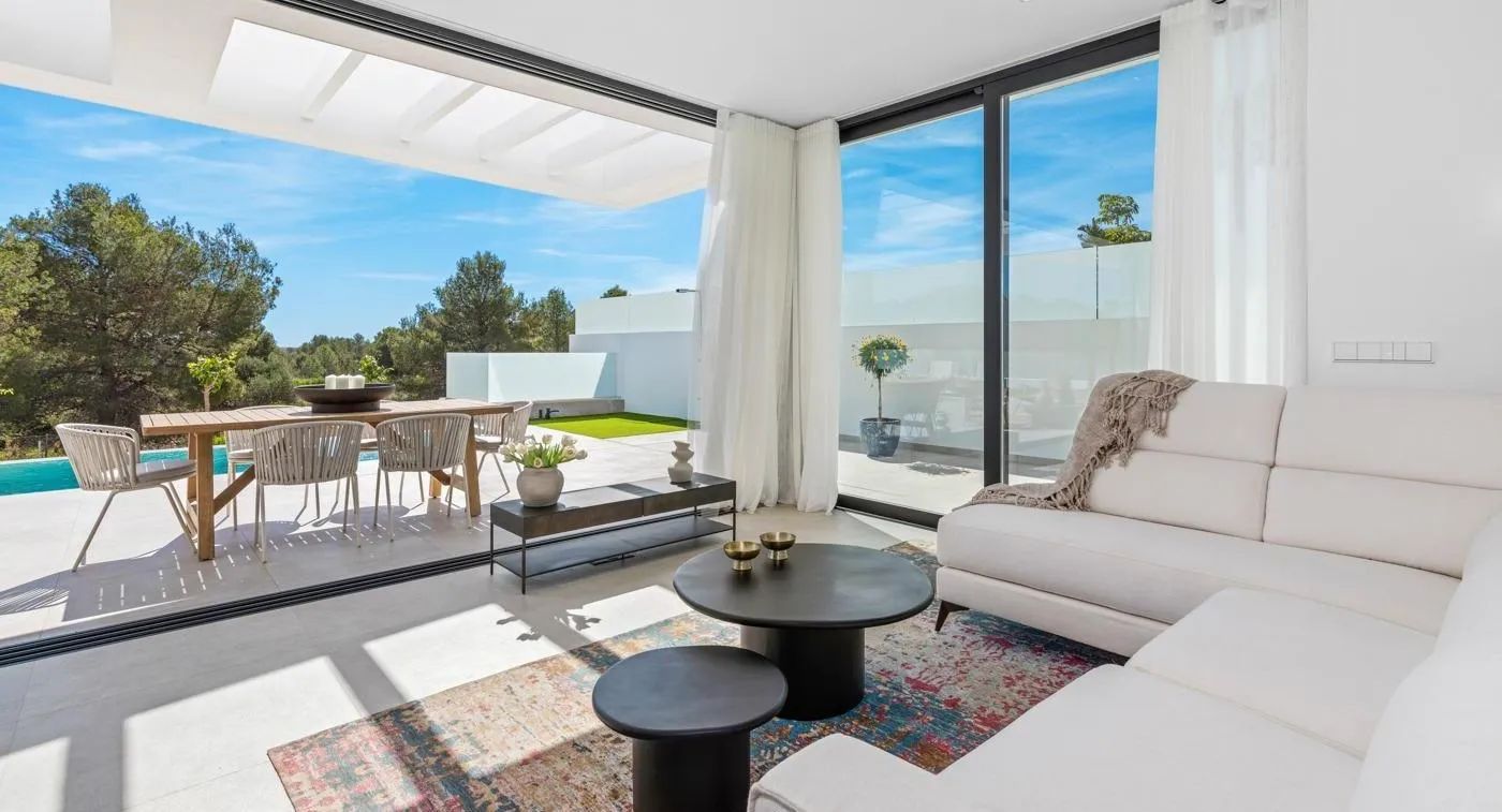 Betreed een nieuwe dimensie van luxe: prachtige, nieuwe villa's in Polop foto 4