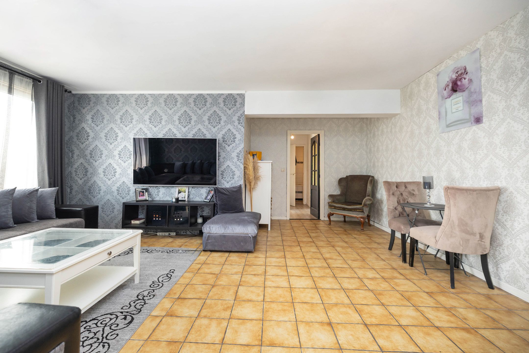 Charmant appartement met 2 slaapkamers van ± 73 m² foto 4