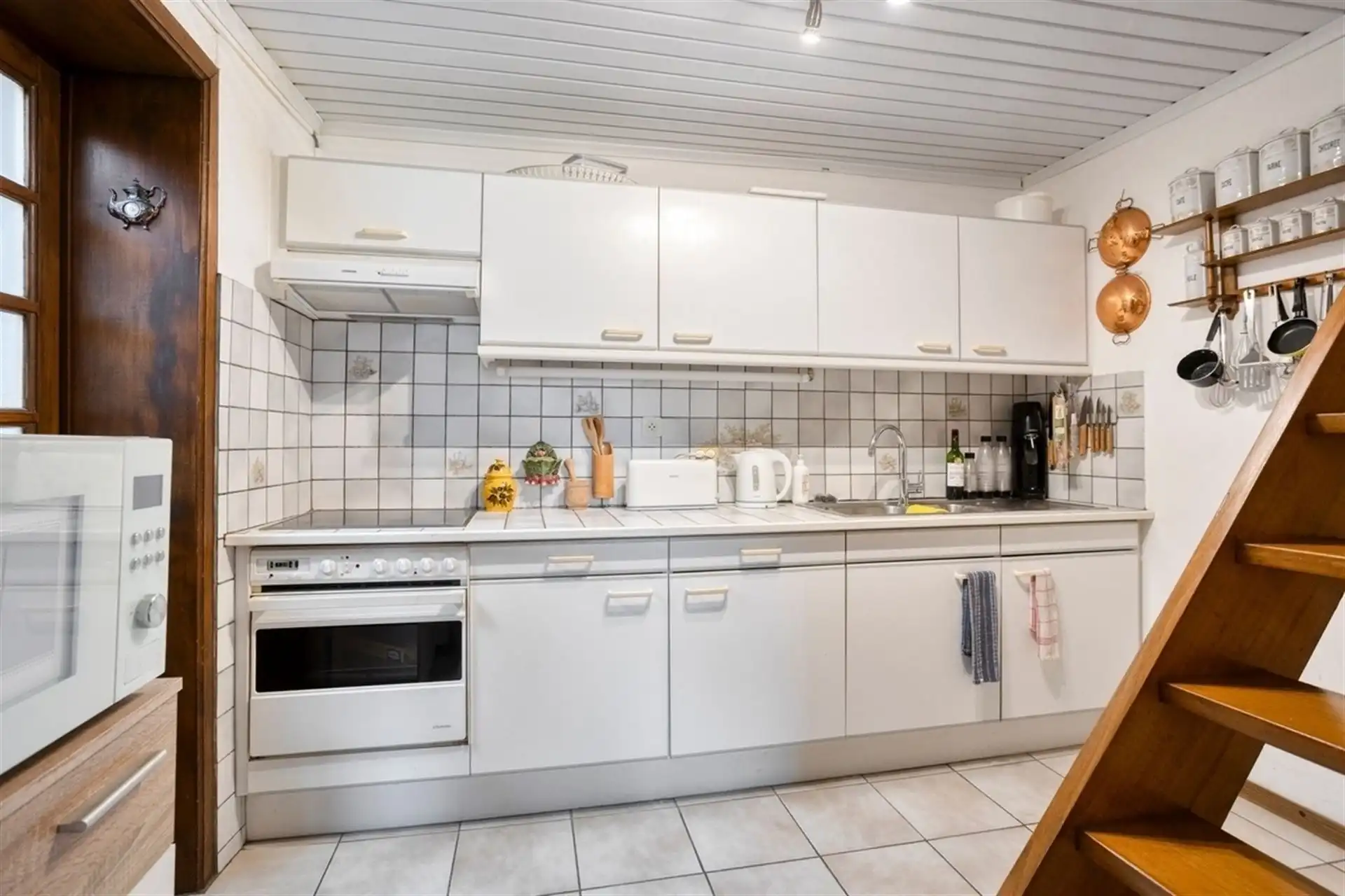 Charmante 3-gevelwoning (1 slpk) met tuin & garage foto 13