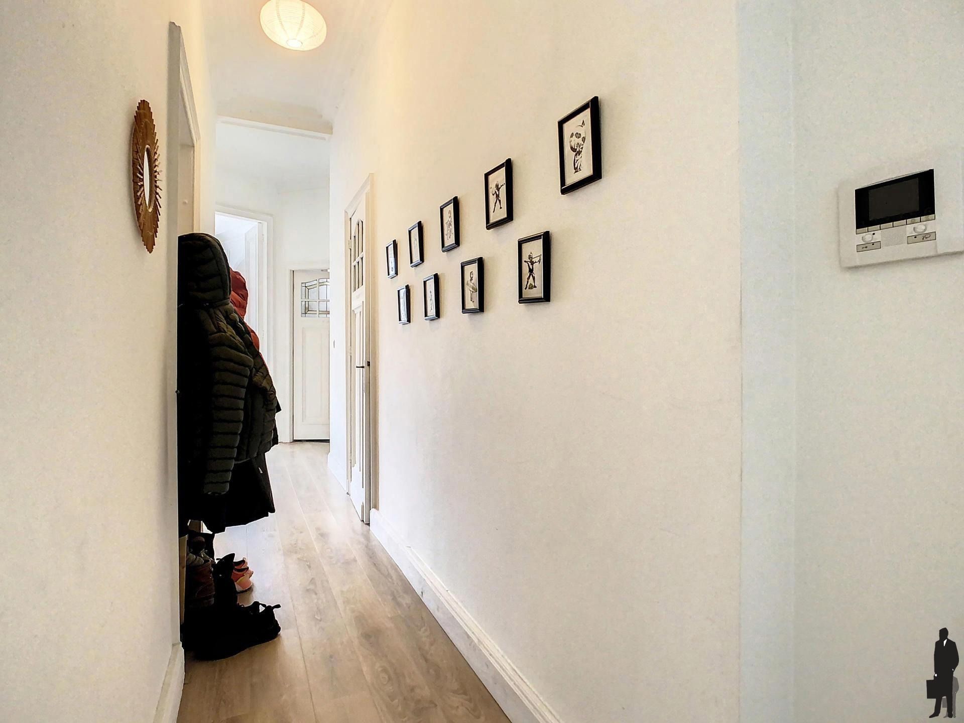 Authentiek appartement in Art Nouveau stijl. foto 4