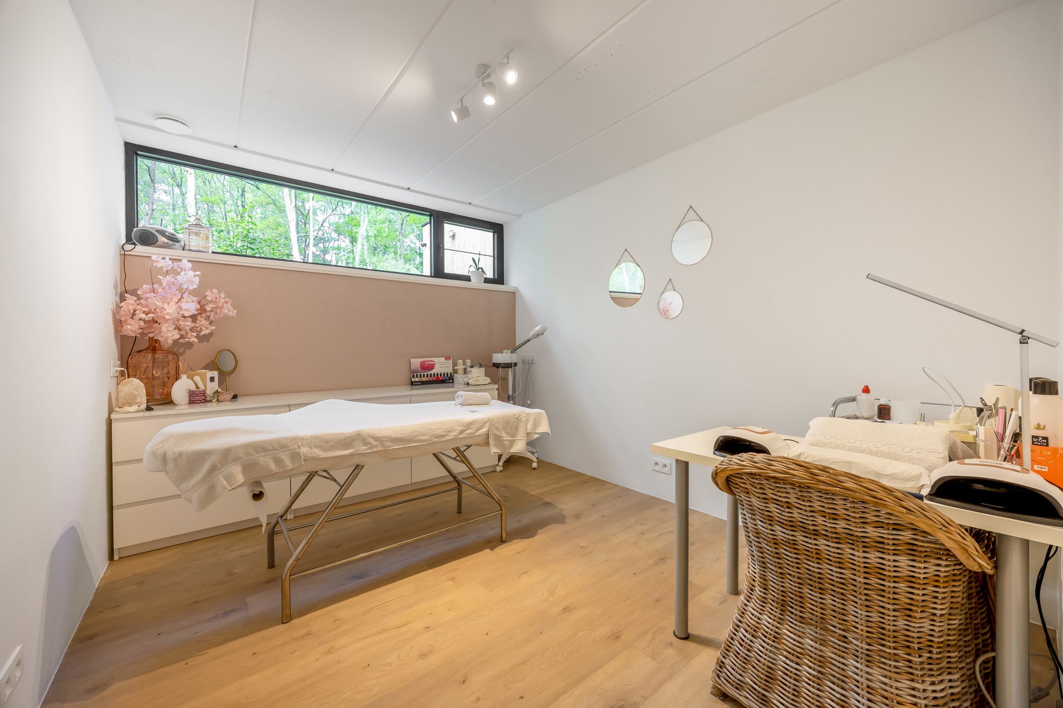 Luxueuze, moderne villa te midden van het groen in Schilde! foto 21