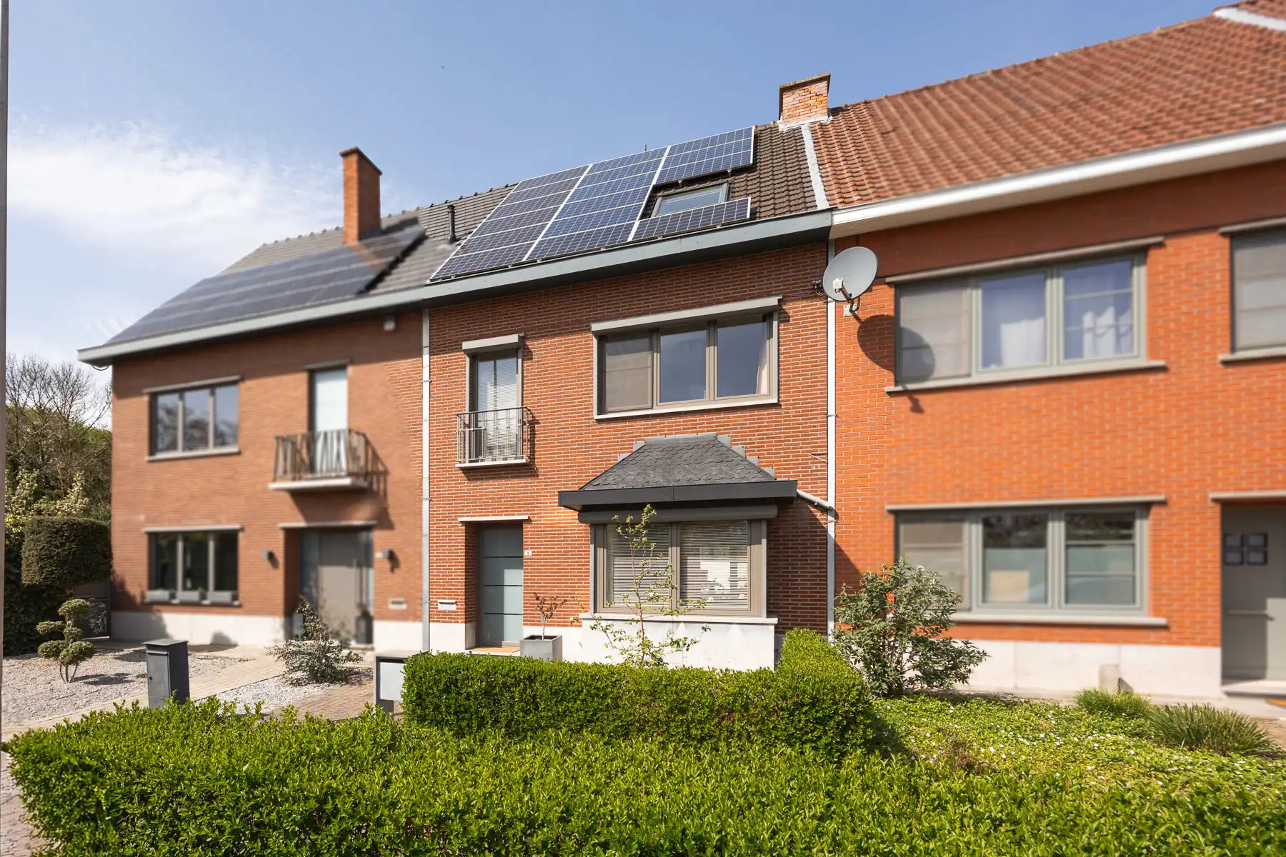 Gerenoveerde energiezuinige gezinswoning op een toplocatie foto 2