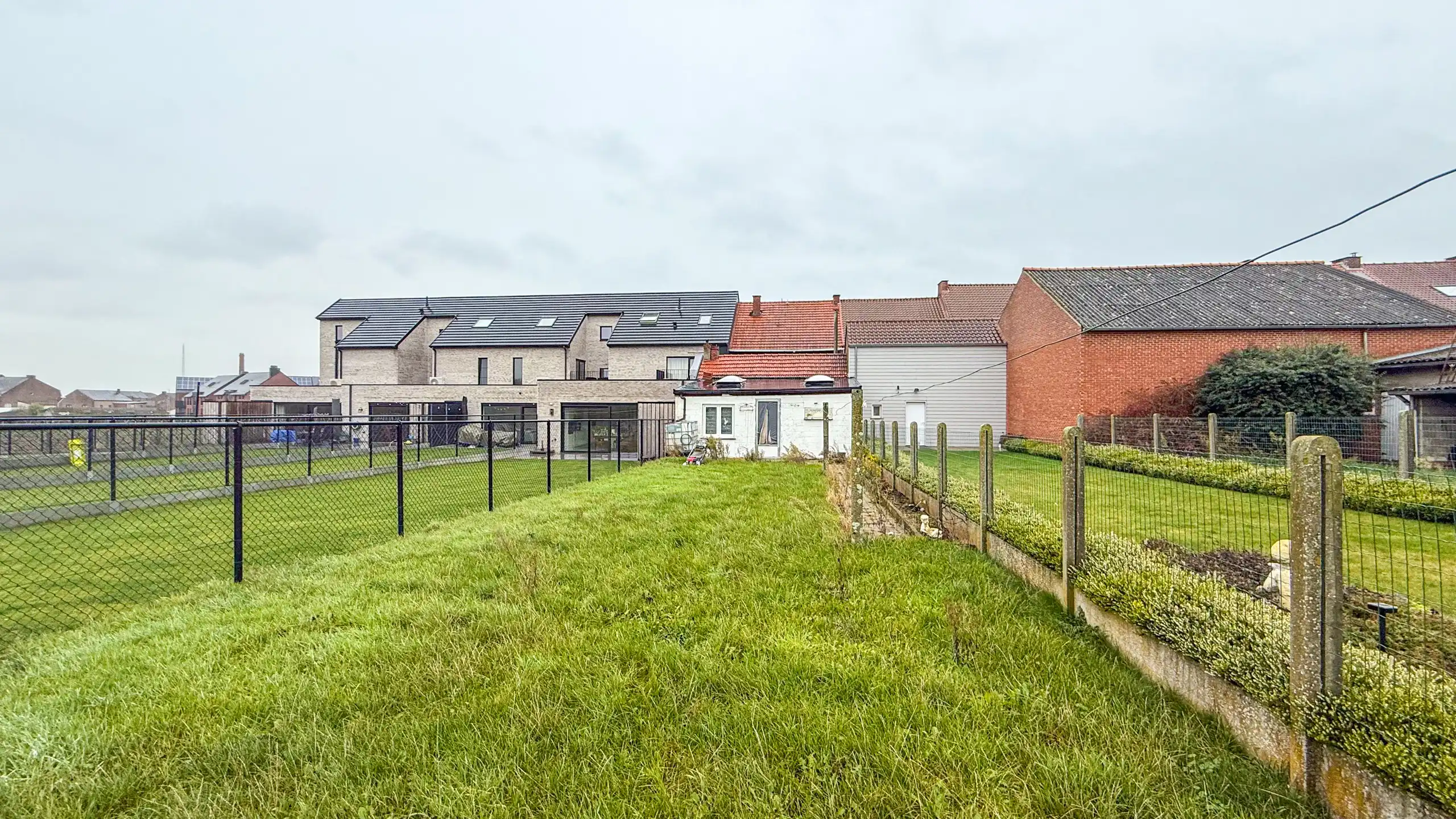 Renovatiewoning met stadstuin nabij centrum Borgloon foto 31