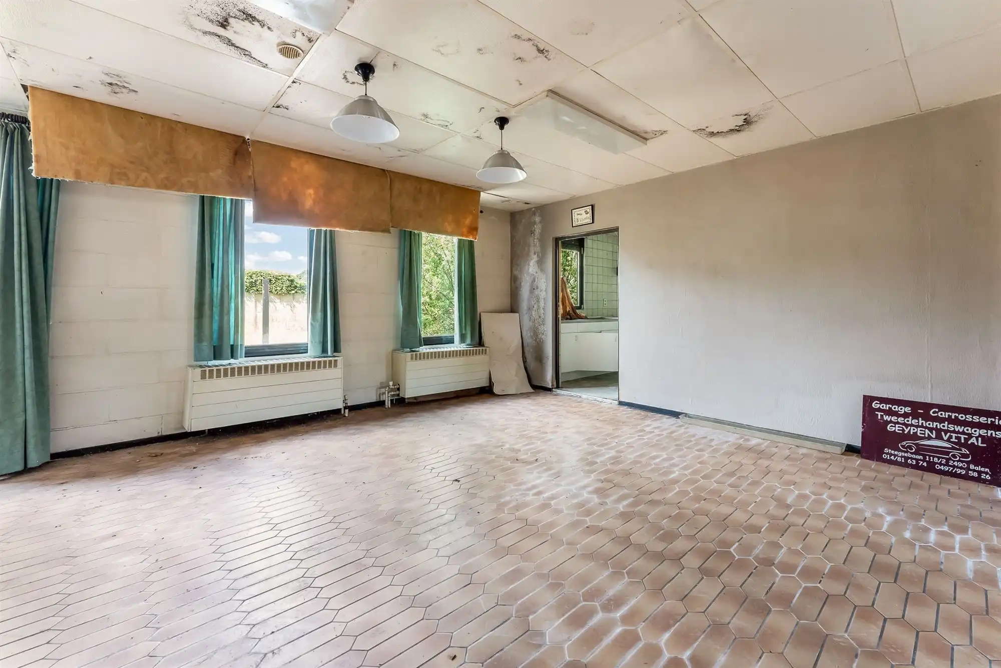 WONING MET POLYVALENTE RUIMTE (240M2!) VLAKBIJ NATUURDOMEIN foto 9