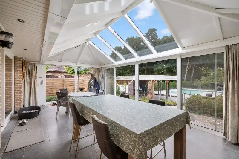 Villa van 349m² op 29a67ca met openluchtzwembad foto 19