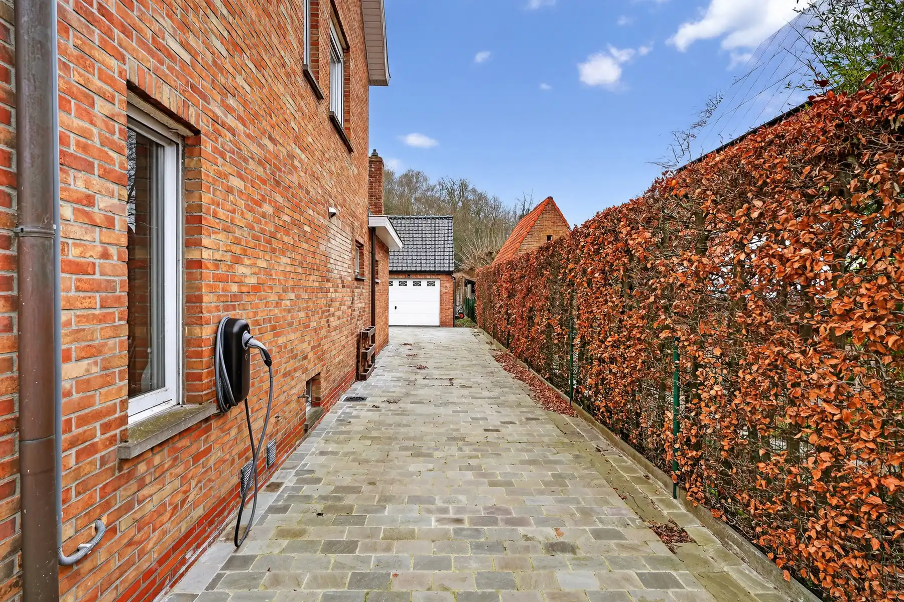 Gezinswoonst in hartje Sint-Andries! foto 18