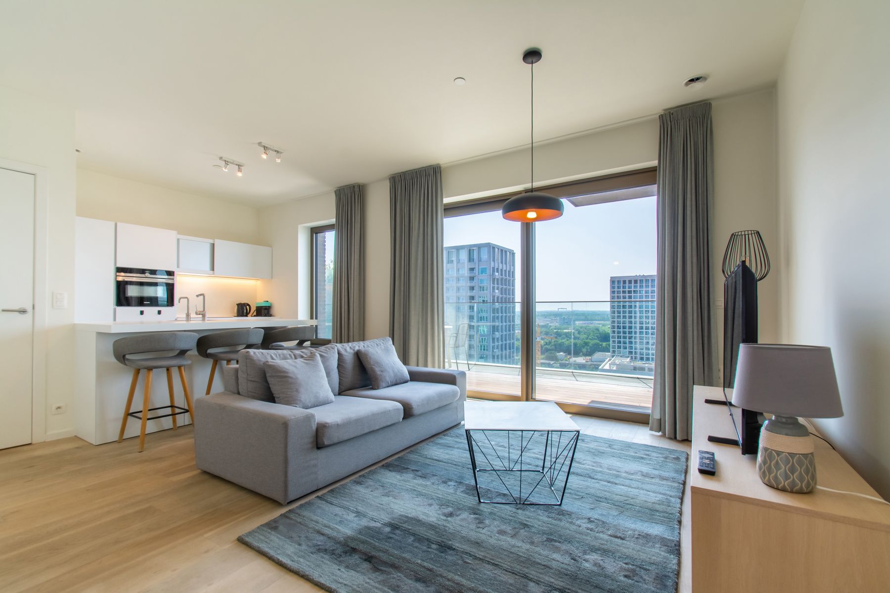 Ongemeubeld 2 slaapkamer appt. met zicht op de Schelde foto 2
