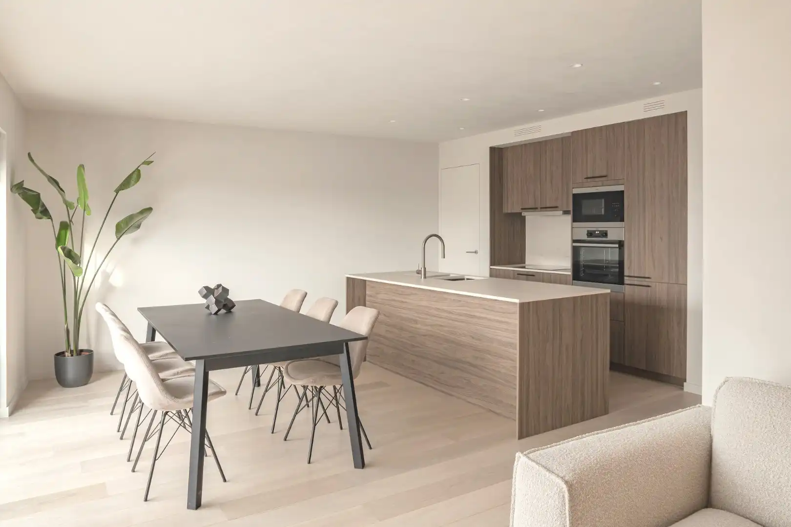Luxe penthouse met 2 terrassen in centrum Kortrijk foto {{pictureIndex}}