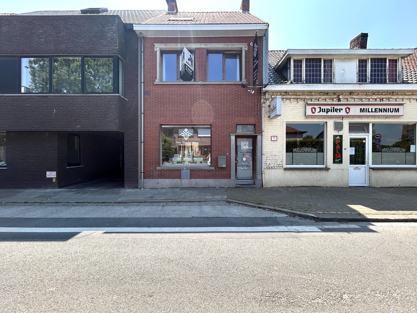 Instapklare woning met commerciële ruimte, tuin & garage te centrum Tielt! foto 21