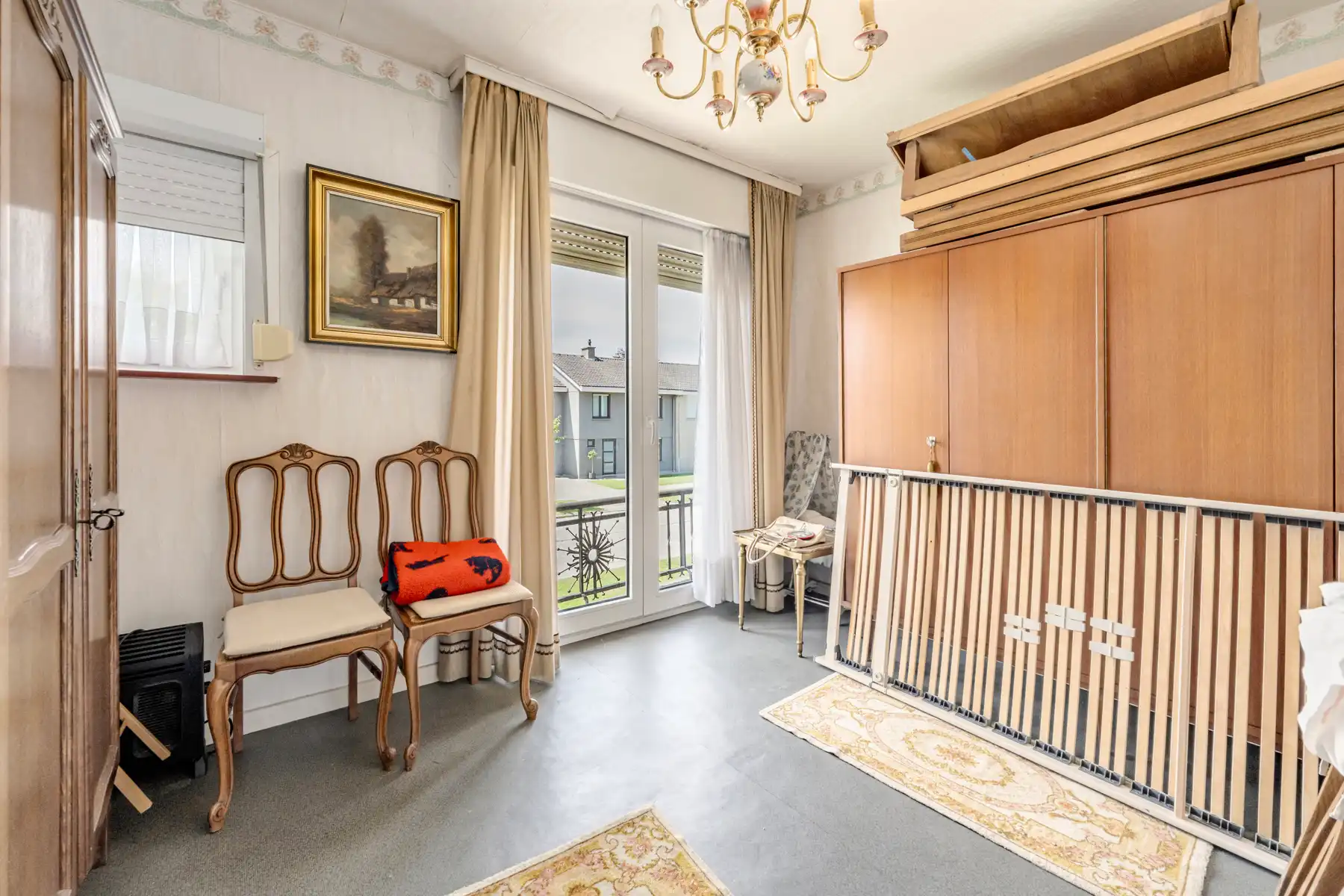  Rustig gelegen, deels te renoveren woning met 4 slpk, tuin. foto 15