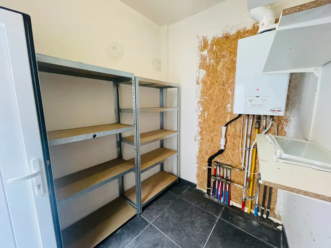 Brugge centrum, Instapklaar degelijk gerenoveerd energiezuinig  lichtrijk woonhuis  met 3 slaapkamers en koer foto 20