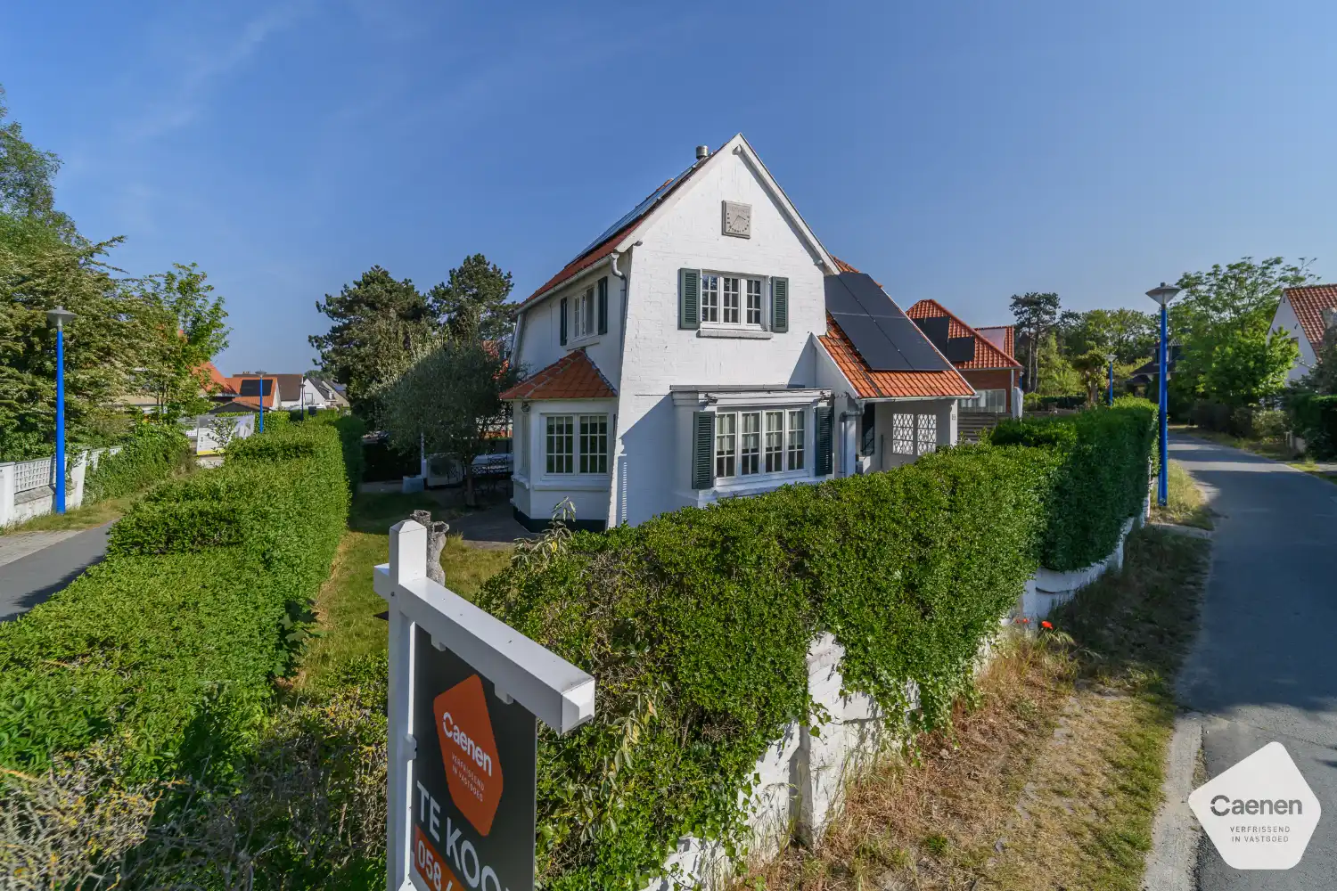 Alleenstaande hoekvilla met zongerichte tuin nabij zee – Koksijde foto 23
