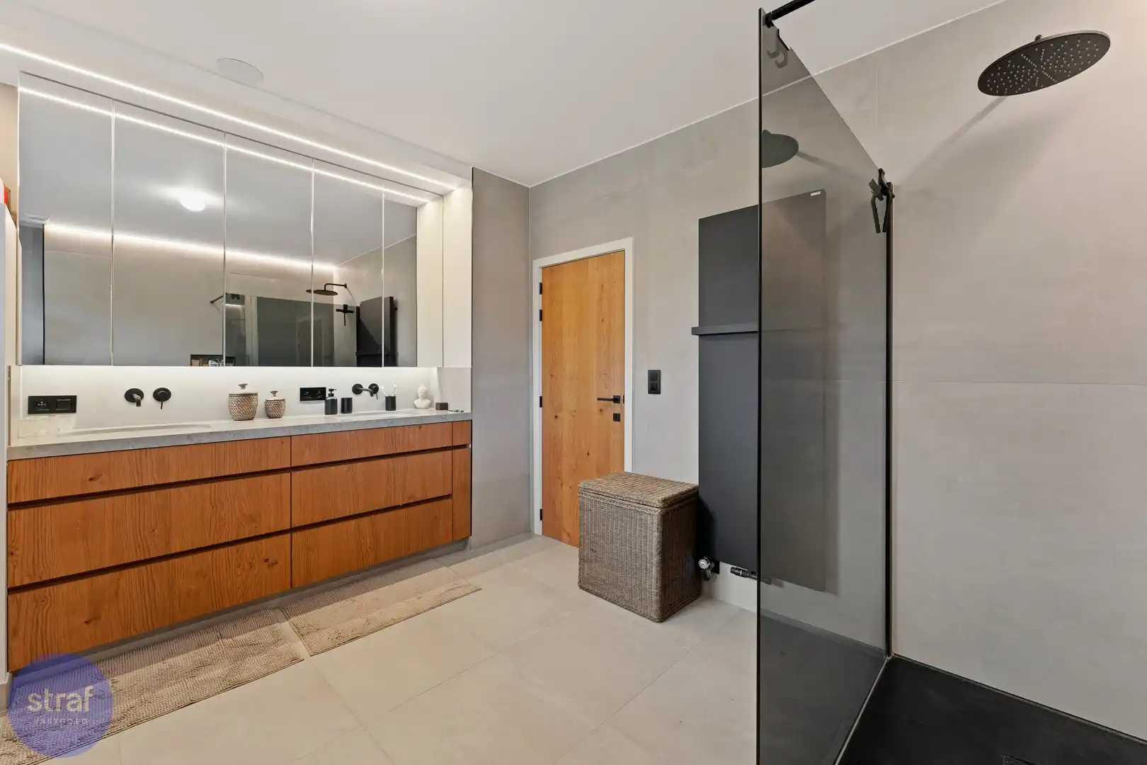 Vrijstaande villa (234 ㎡) op Linkeroever die alle hoofden doet draaien foto 16