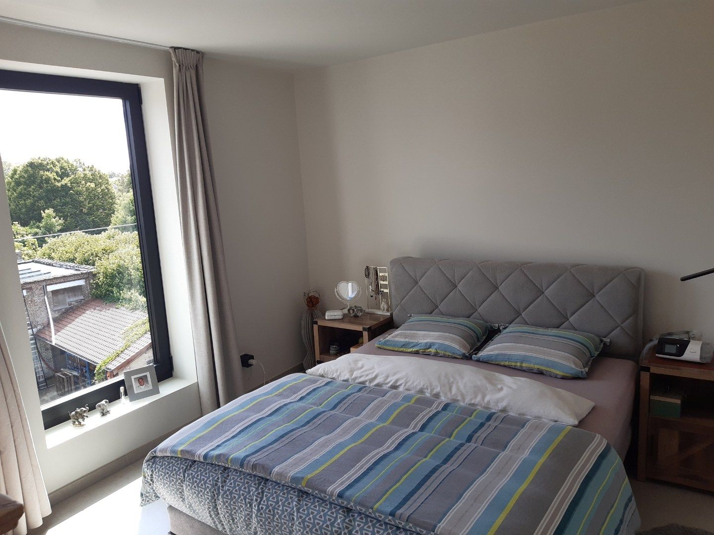 Ruim, energiezuinig 3- slaapkamer appartement. foto 22