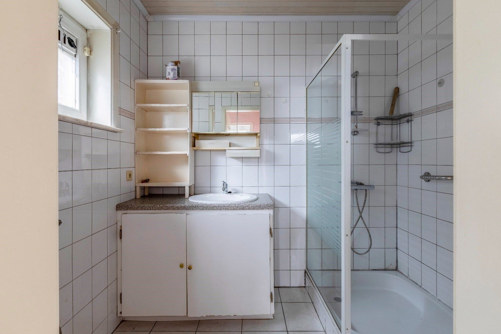 TOPPER ! Opbrengsteigendom met 2 appartementen en 2 garages  foto 22