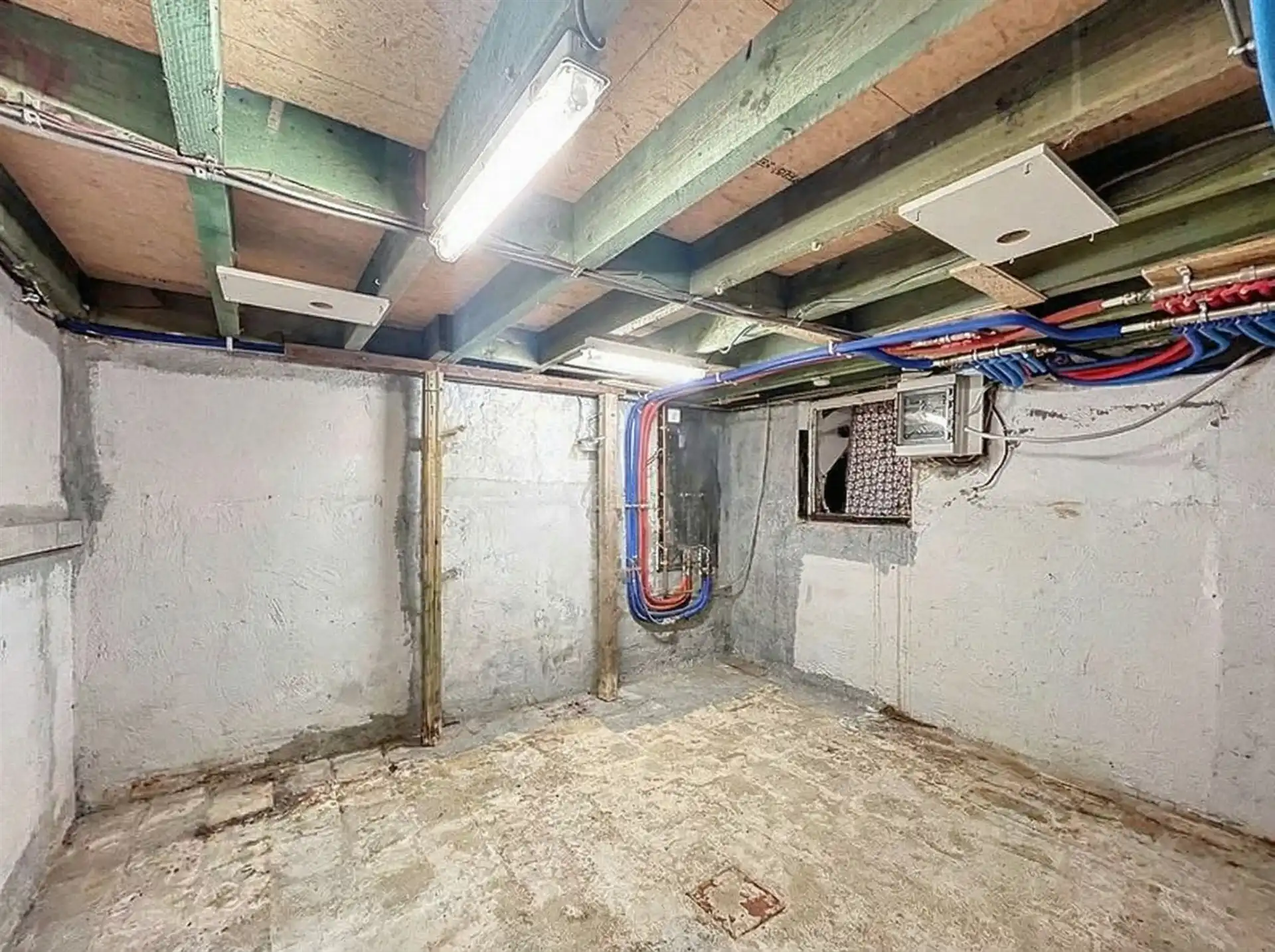 Charmante gezinswoning met 3 slaapkamers en aangename veranda! foto 16