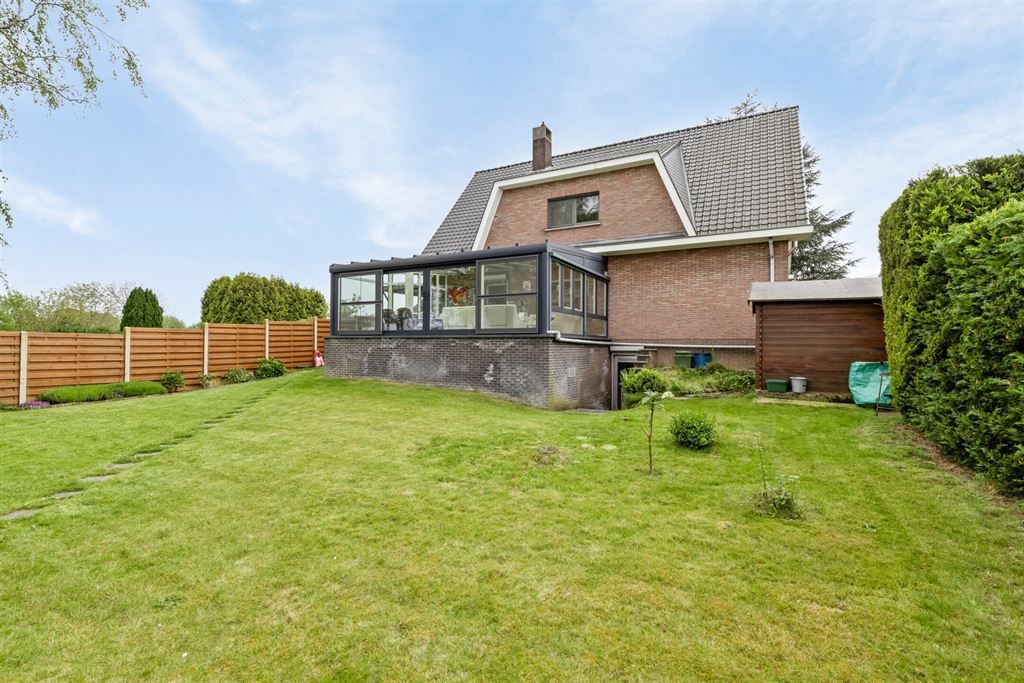 Instapklare villa met mooi uitzicht foto 31