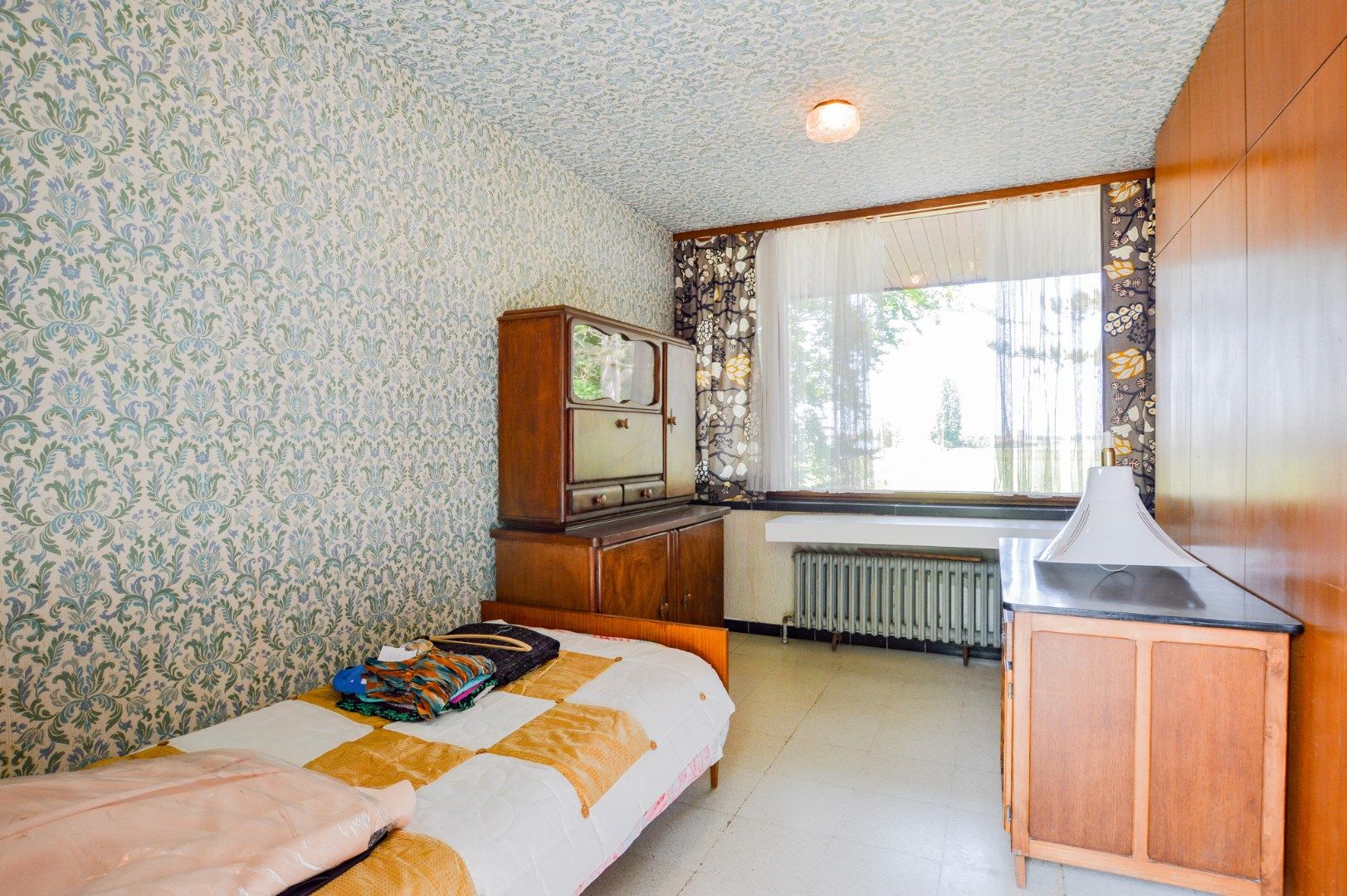 Te renoveren villa met bijgebouwen op landelijke ligging foto 13
