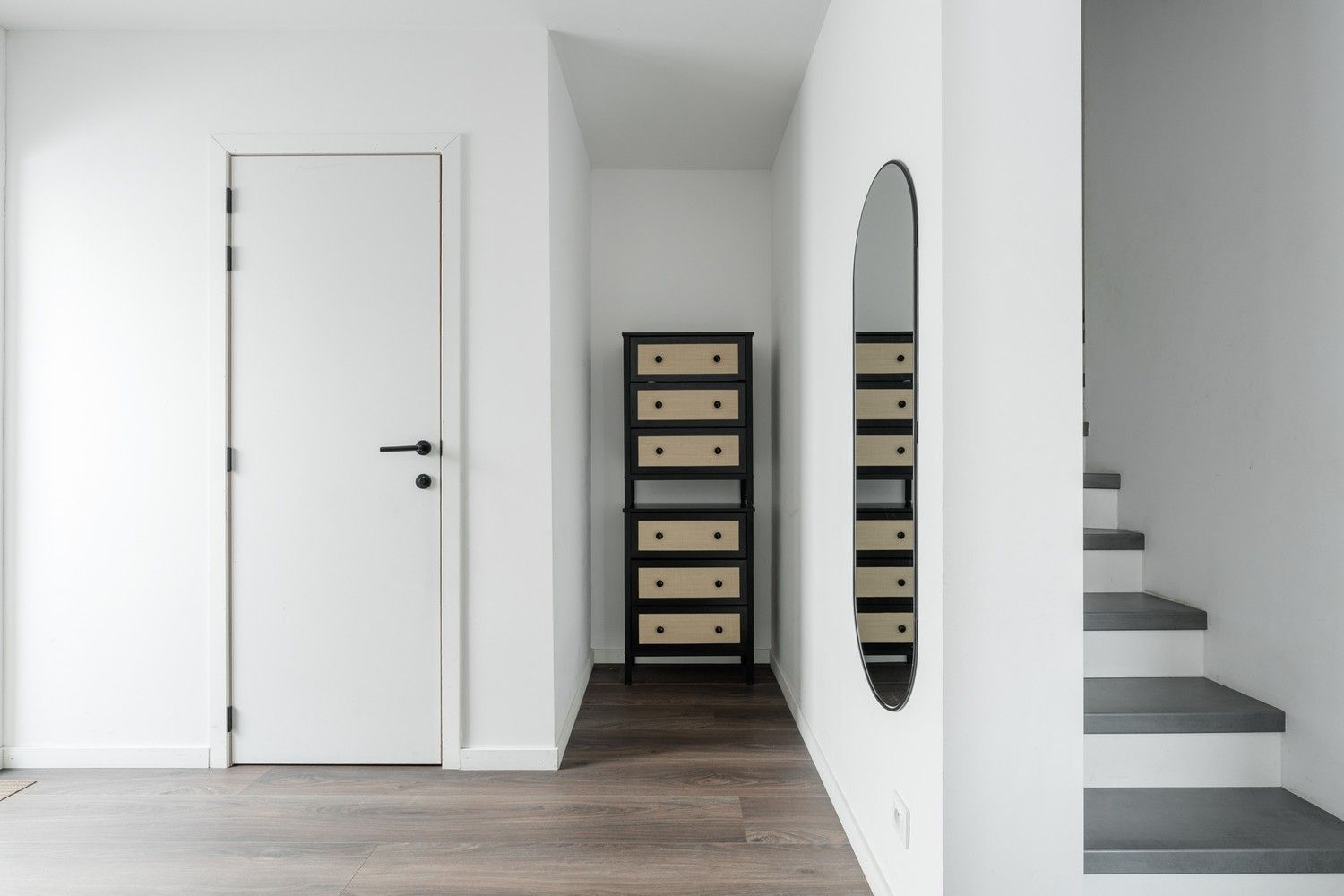 Recente, energiezuinige 3 SLK woning in een kindvriendelijke buurt op een mooi perceel foto 2