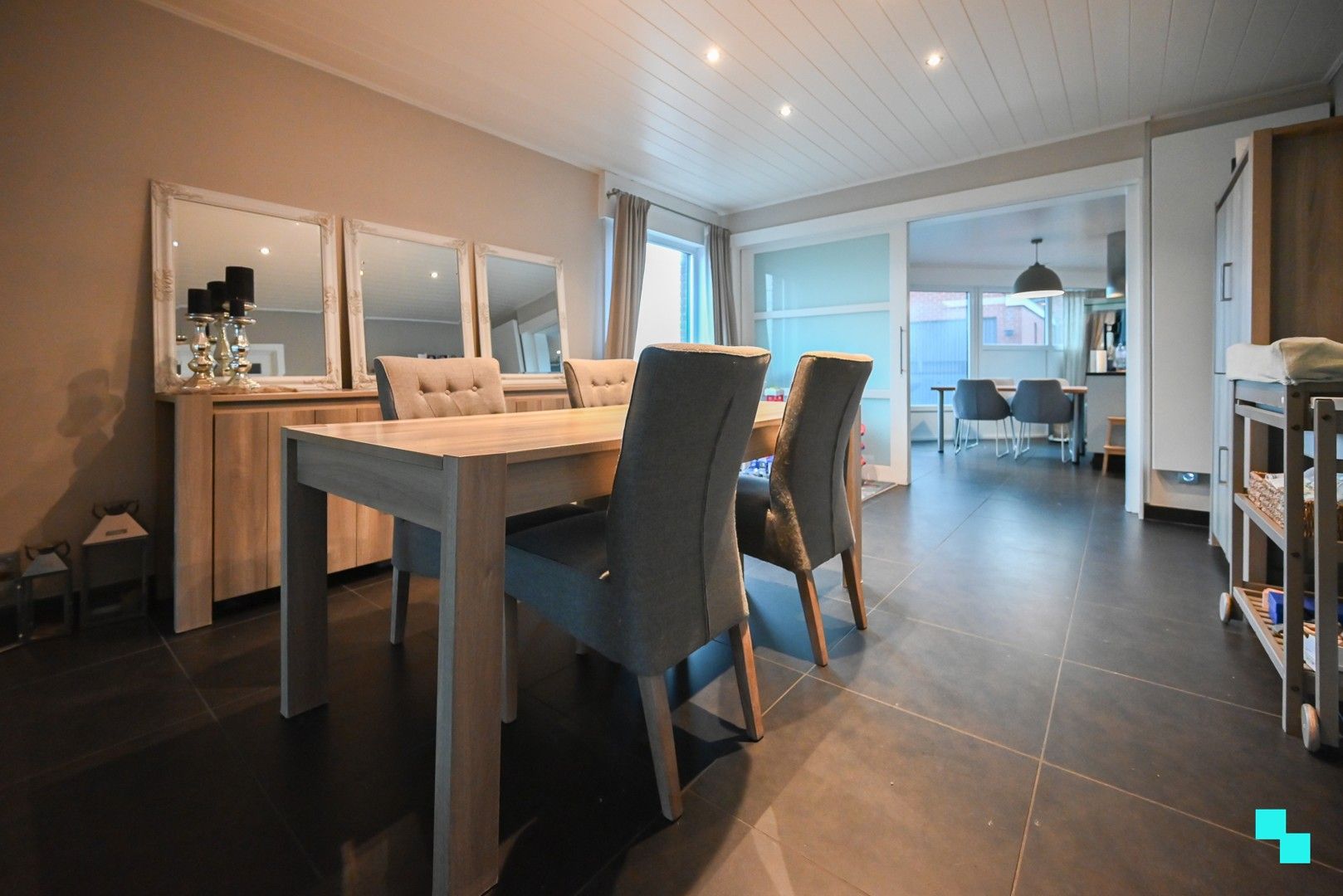Landelijk gelegen gerenoveerde woning met opslagruimte te Ingelmunster foto 6