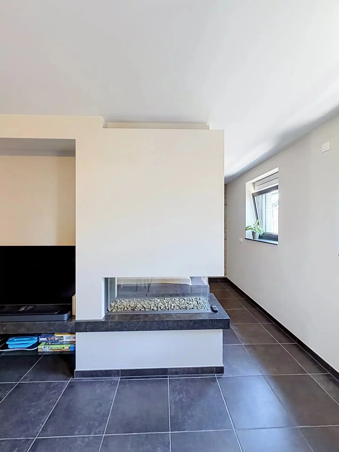 Luxe triplex met dubbele garage, 5 slaapkamers en 2 badkamers  in hartje Mol centrum foto 12