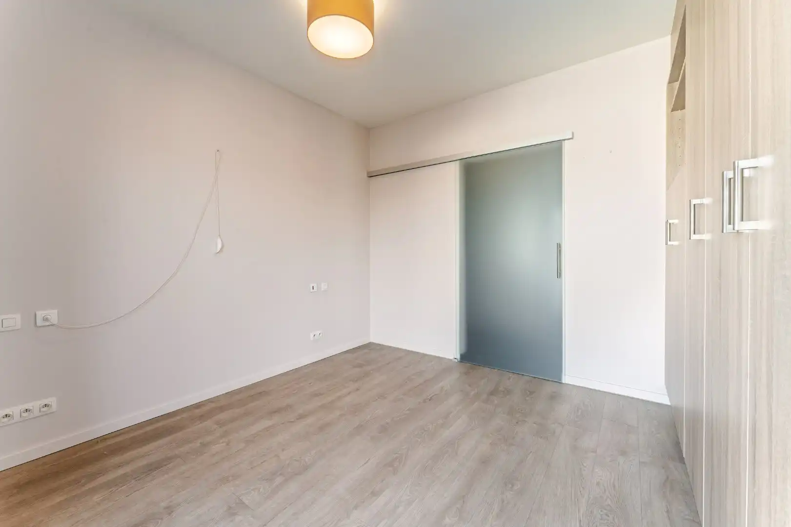  Volledig / modern uitgeruste service flat (nieuwbouw)  in een prachtige groene omgeving. foto 16