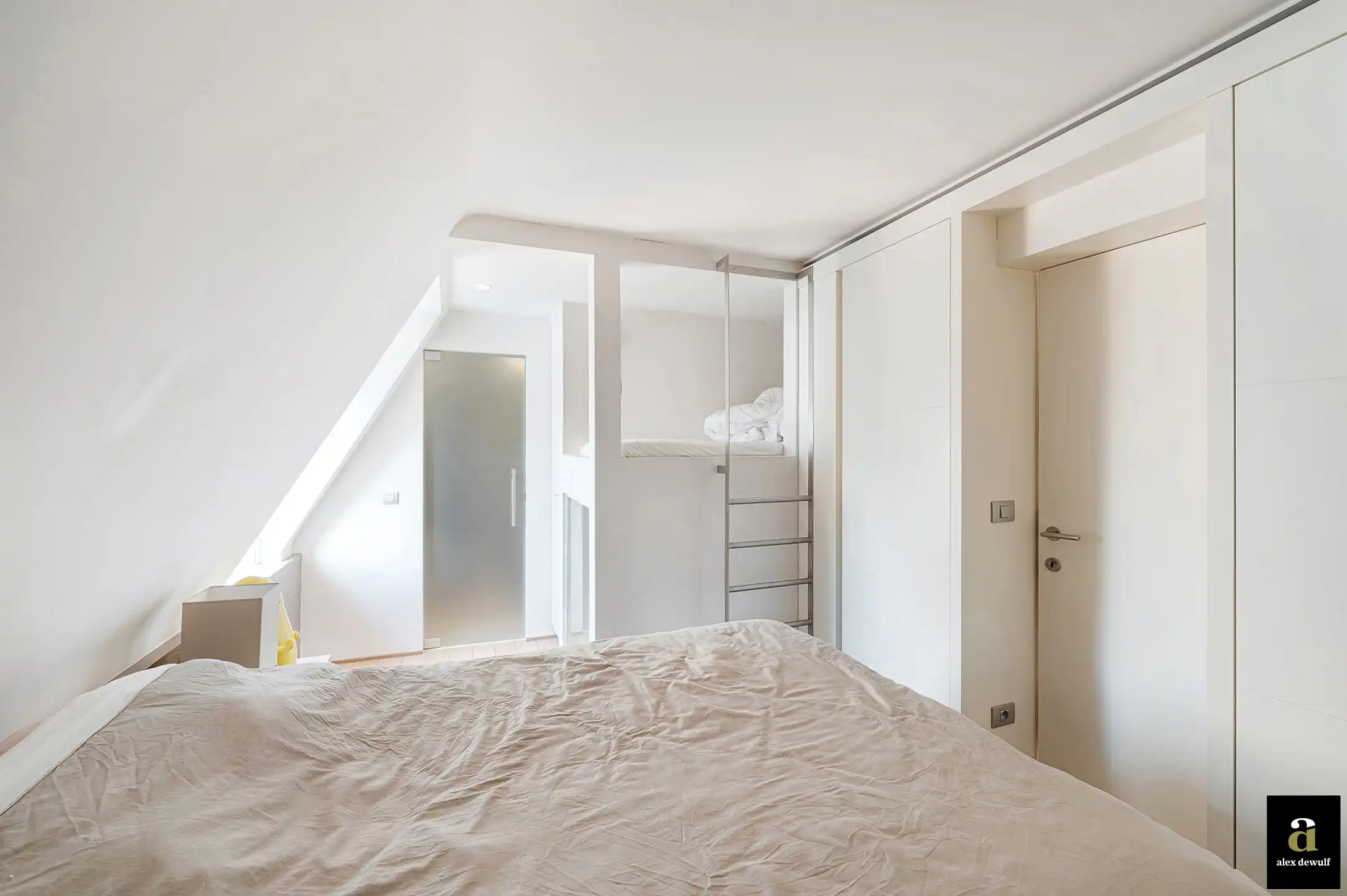 Unieke penthouse van 298 m² vlakbij de zee foto 27