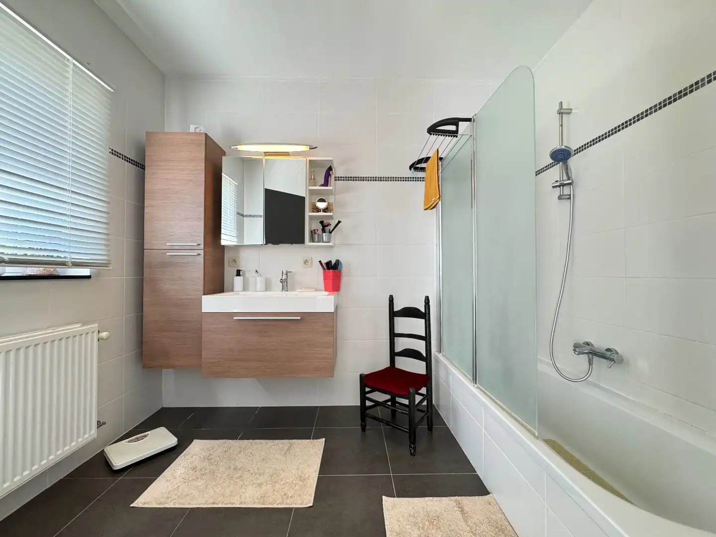 appartement met autostaanplaats foto 6