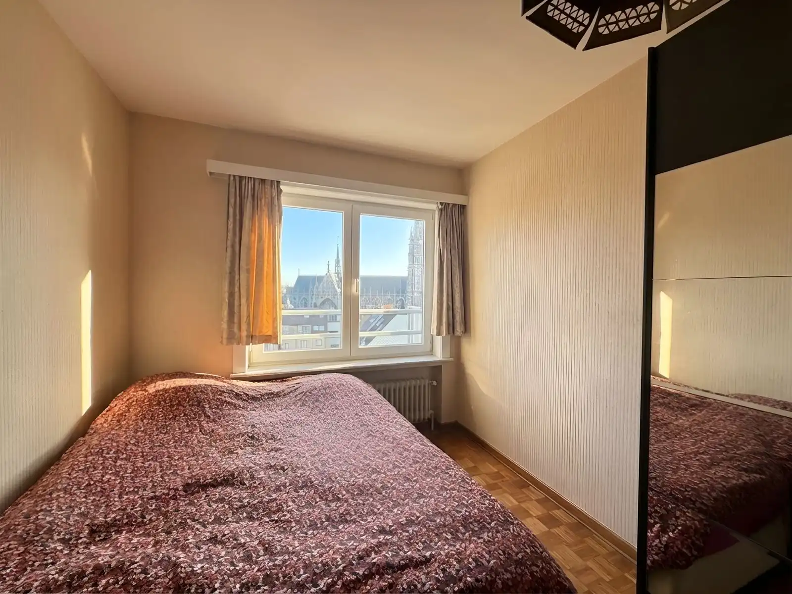 Ruim appartement met verzichten op jachthaven van Oostende foto 10