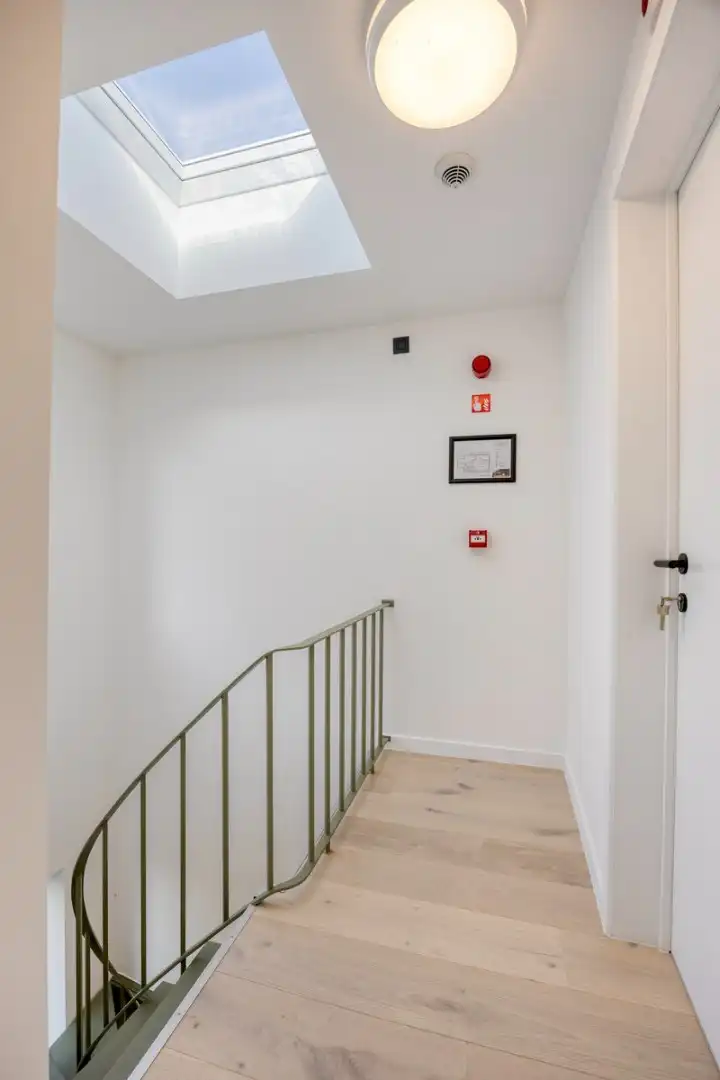 Volledig gerenoveerd en gemeubelde studentenkamer met privé badkamer en tuin - EPC A!  foto 29