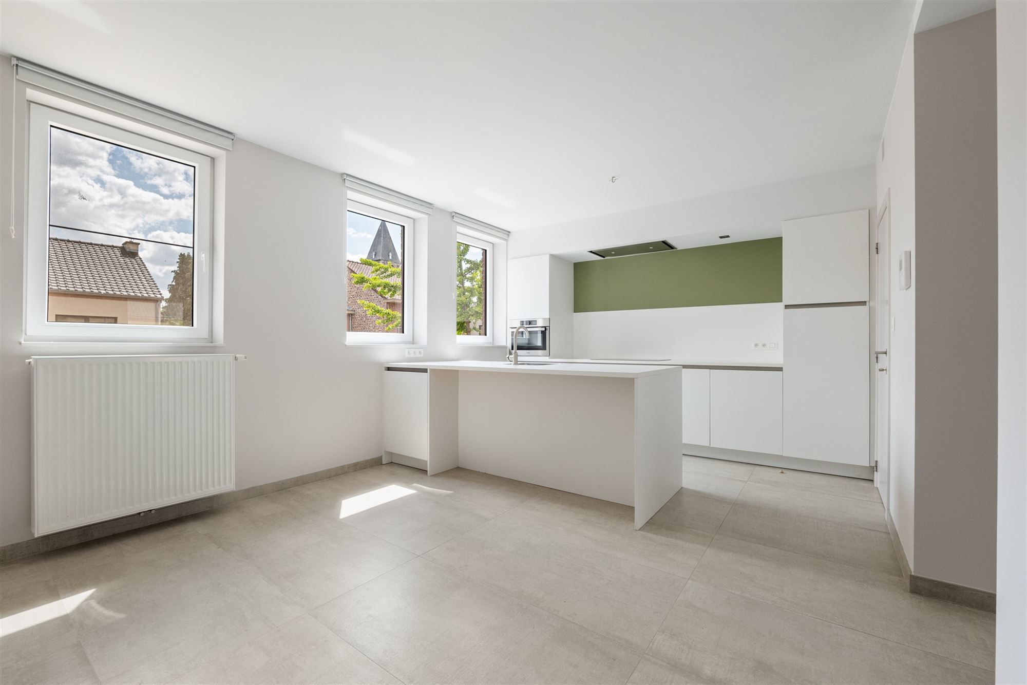 KNAP APPARTEMENT MET 3 SLKS EN STAANPLAATS IN LANDEN  foto 15