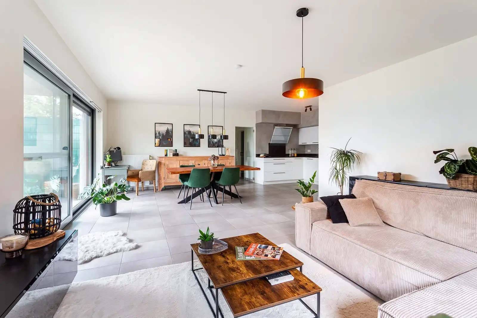 Instapklaar 3-slaapkamer appartement met tuin en moderne afwerking foto 3