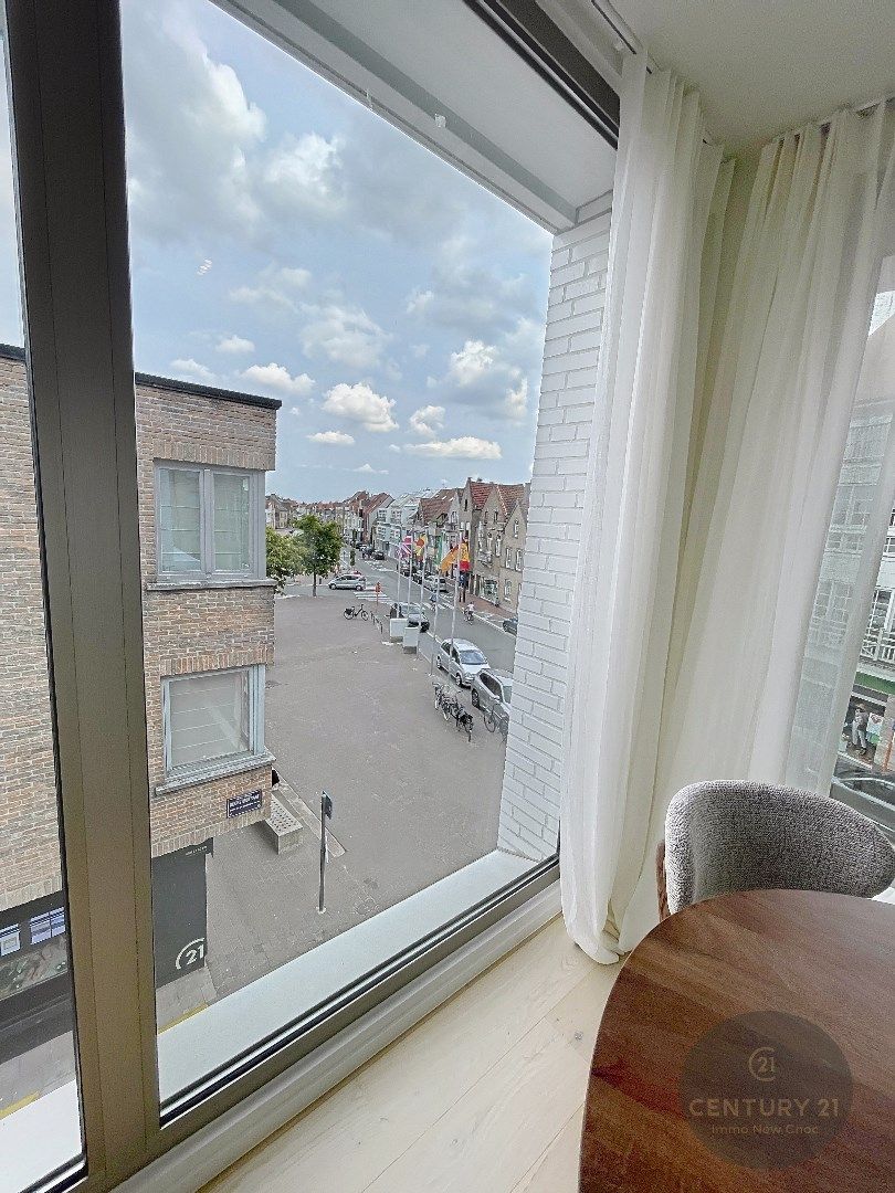 Standaard appartement met terras in Knokke-Heist, residentie OYSTER, 2 slaapkamers, bouwjaar 2025, 77.00m² bewoonbare oppervlakte, 1 badkamer foto 3