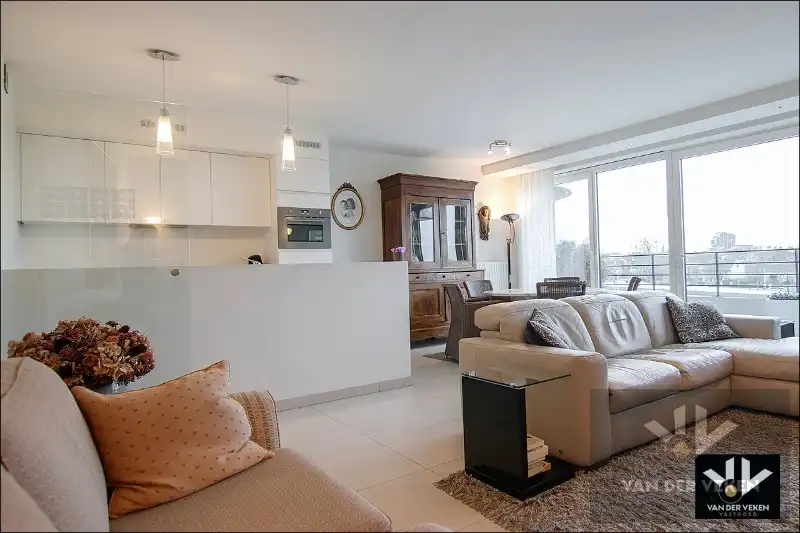 ZUIDZICHT I MET FRONTAAL WATERZICHT foto 2