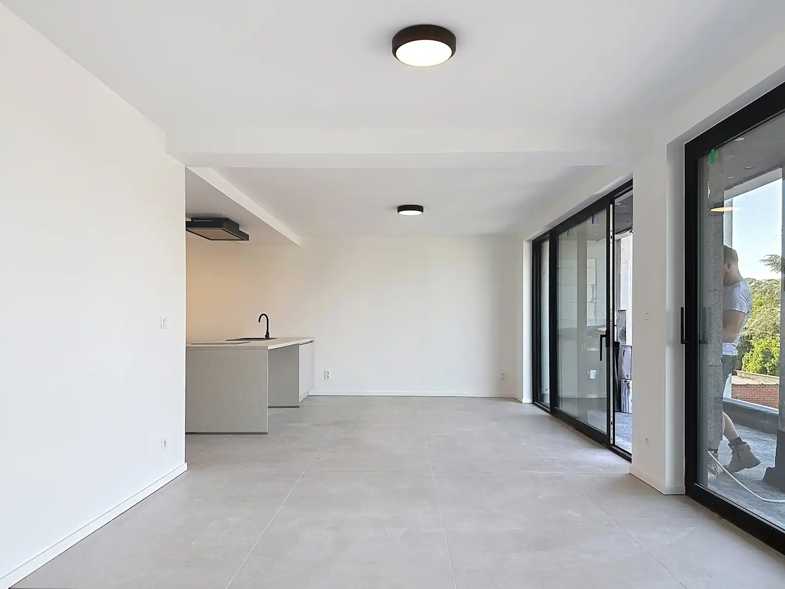 Energiezuinig en stijlvol wonen in een volledig gerenoveerd appartement van ca. 140 m² foto 4
