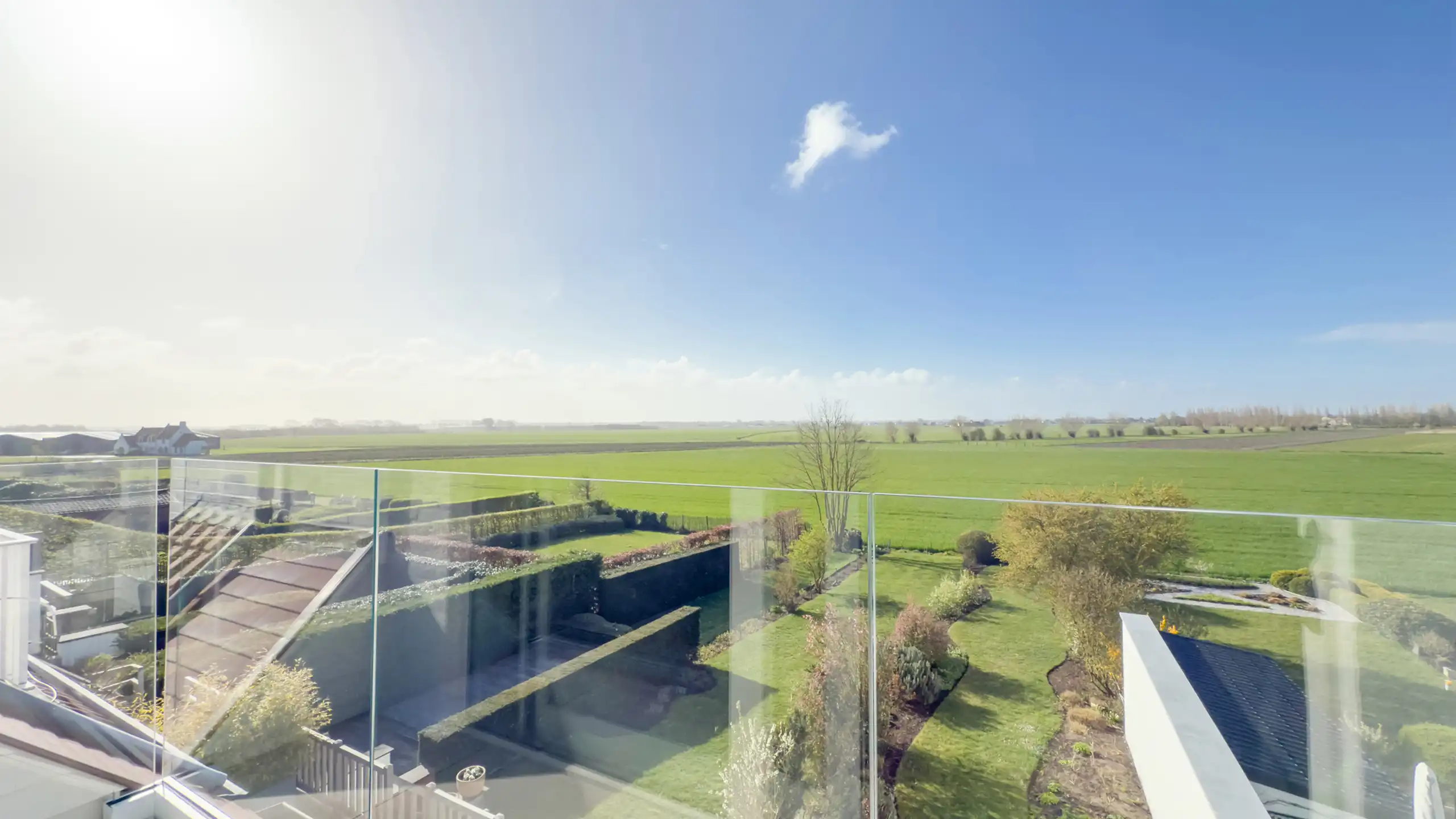 Exclusieve townhouse - panoramische zichten over de polders foto 14