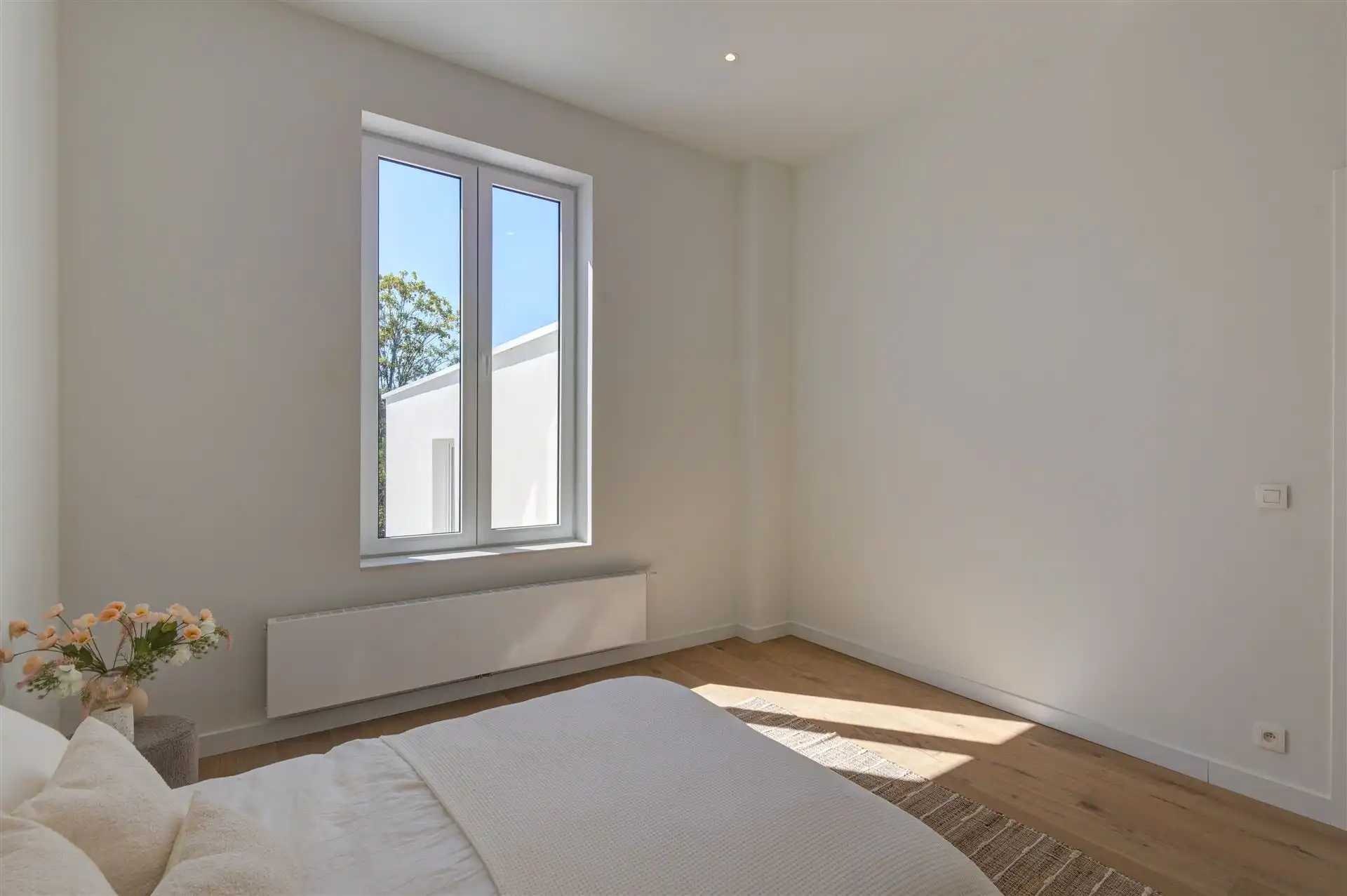 Prachtig ruim totaal vernieuwd herenhuis met tuin foto 24