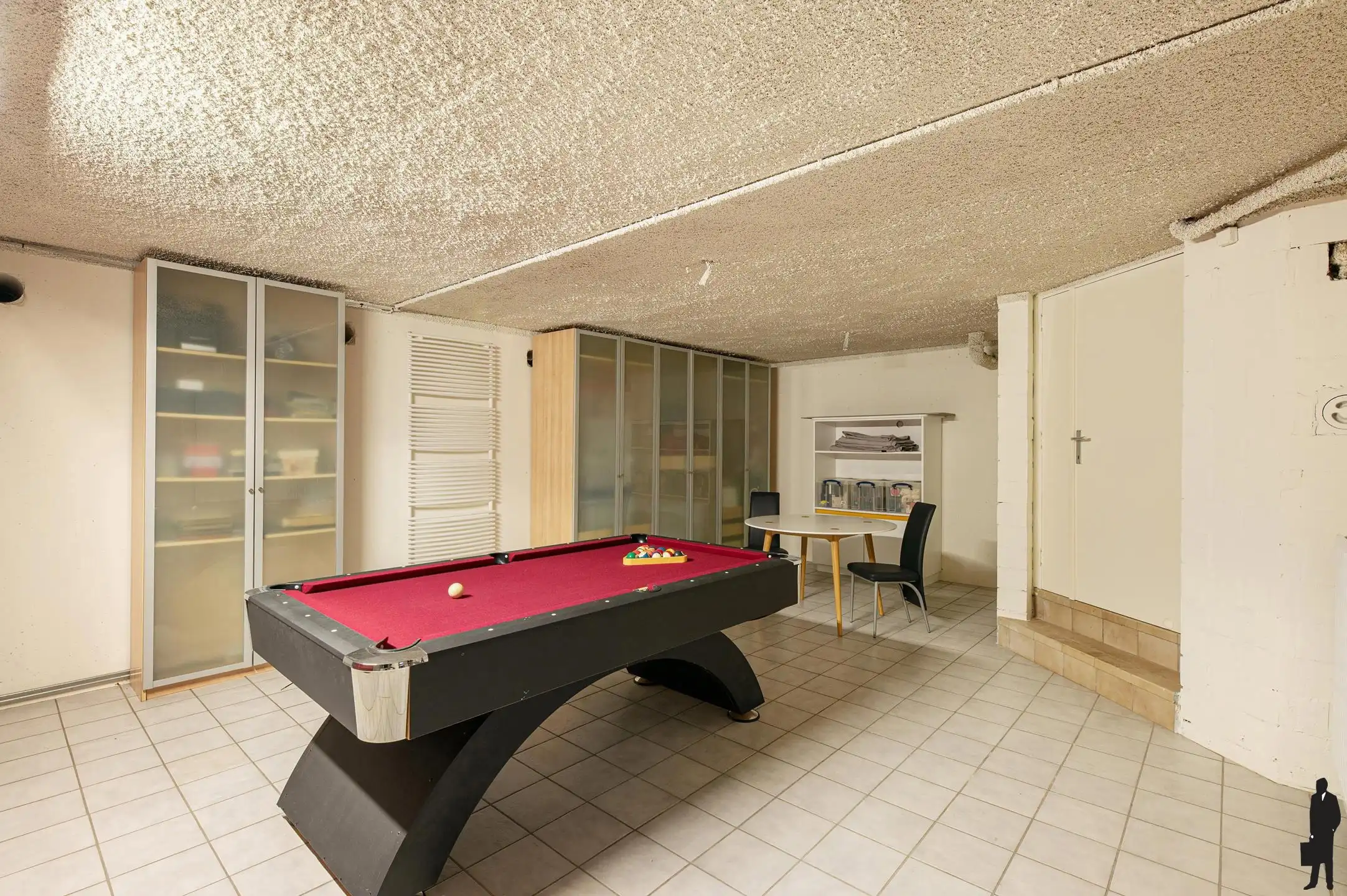 Exclusieve mediterraanse villa met 3 slpk, 3 bdk en parktuin foto 18