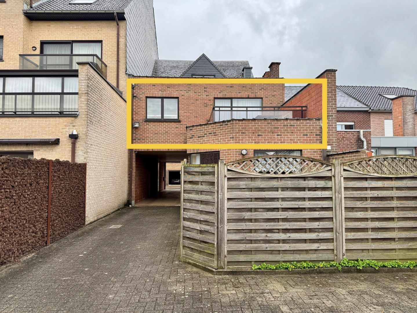 Appartement met 2 slpk met groot terras en garage foto 2